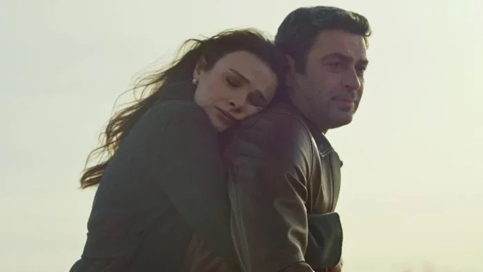 “Uzak Şehir”də şok ayrılıq!