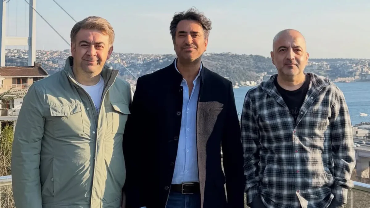 Mübariz Mənsimov Mahsun Kırmızıgüllə…