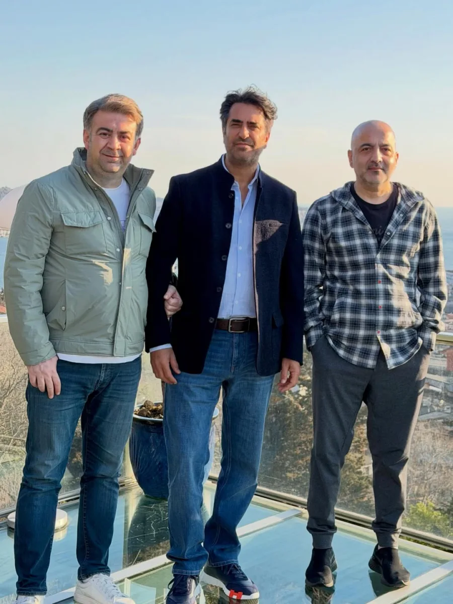 Mübariz Mənsimov Mahsun Kırmızıgüllə…