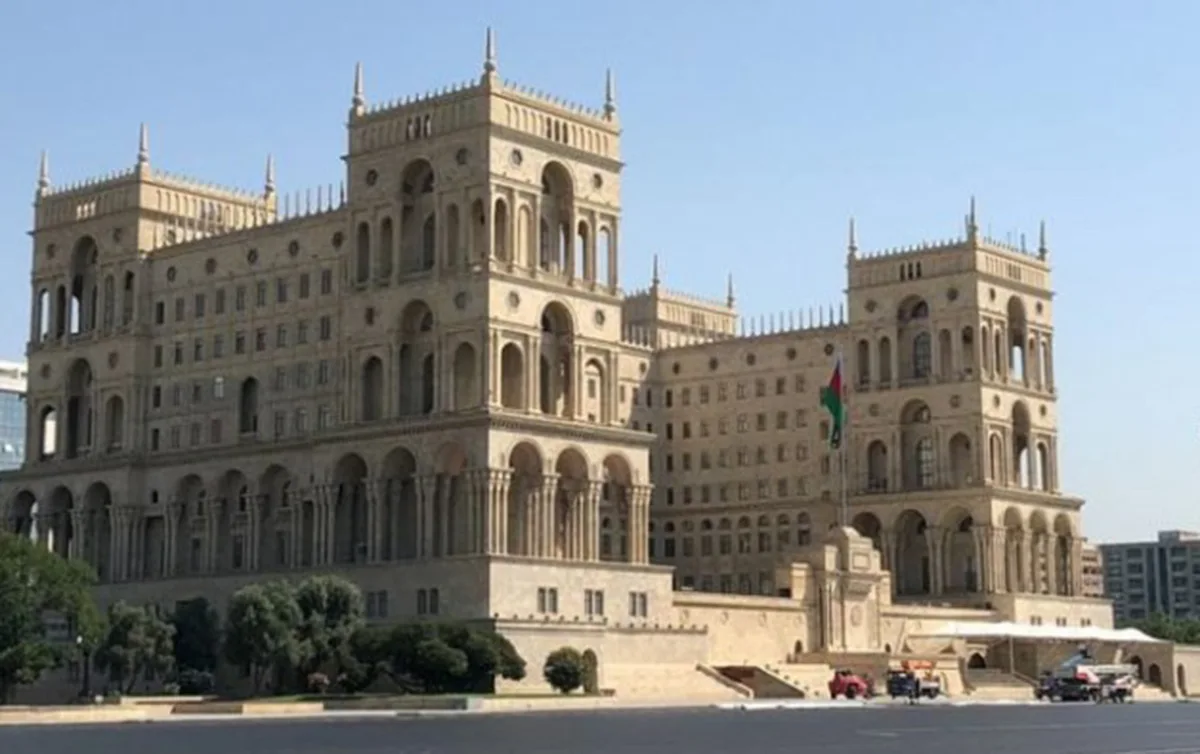 Nazirliyin yeni strukturunda 13 şöbə, 5 sektor formalaşdırılıb