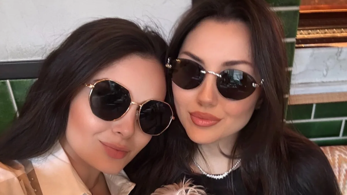 Aysellə Safura bir arada...