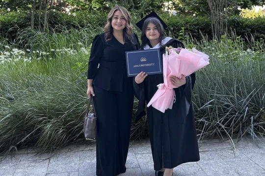 Könül Vəlibəylinin qızının vəziyyəti ağırdır!