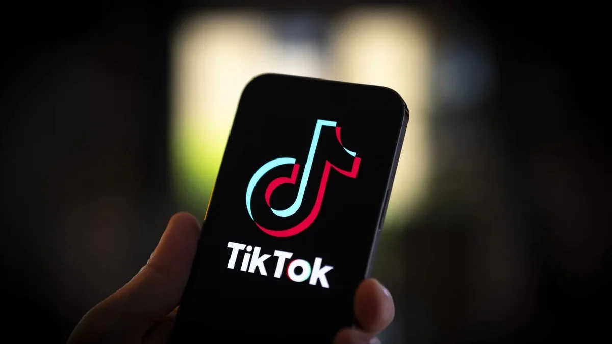 "TikTok"  yaş həddini 16-ya qaldırıb