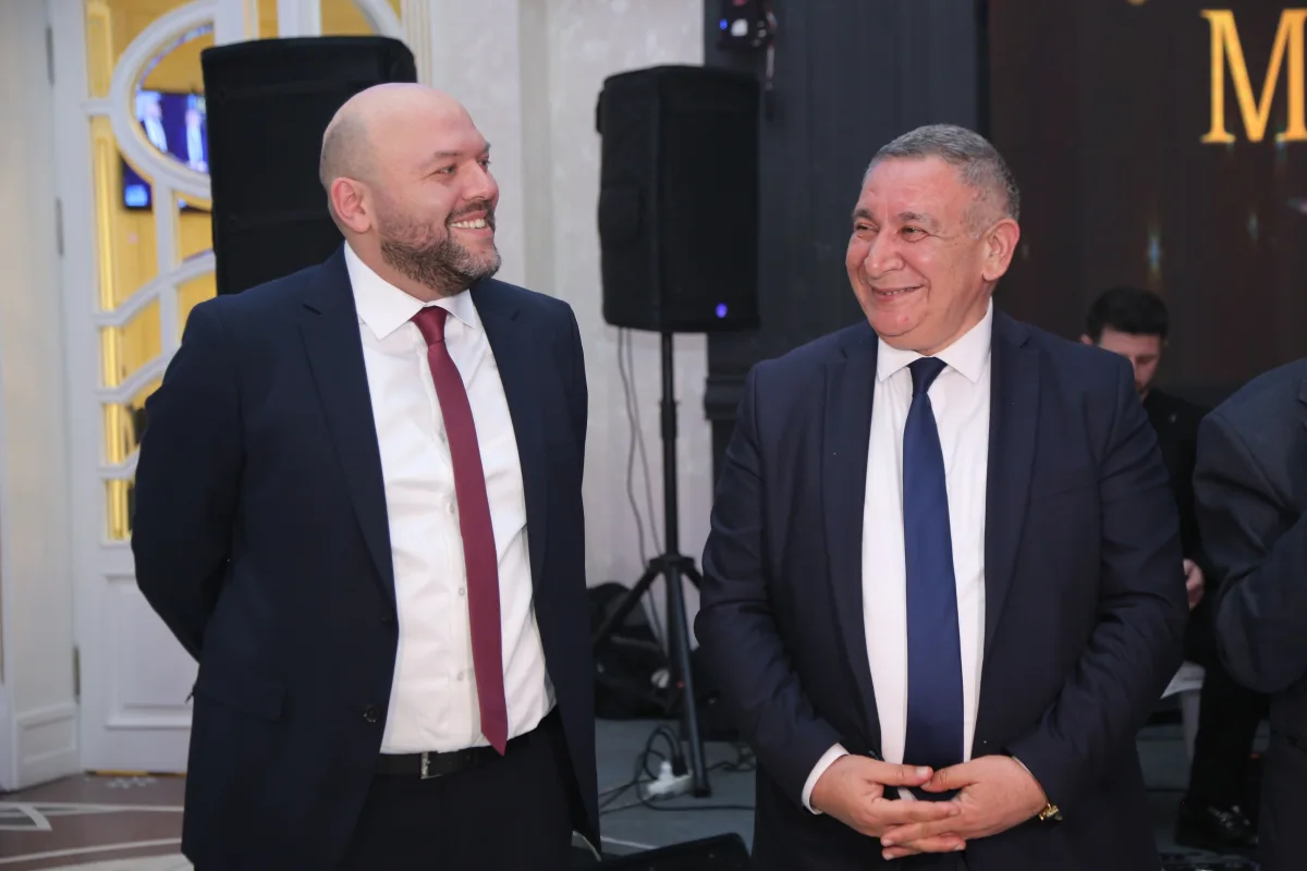 Hacıbəy 35, Azxeber 16...