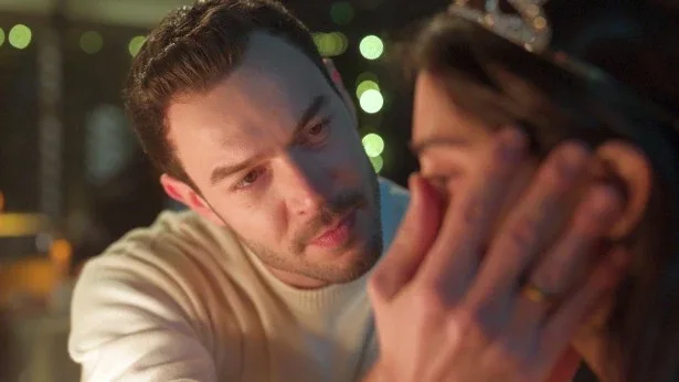 Serial eşqi gerçək oldu!