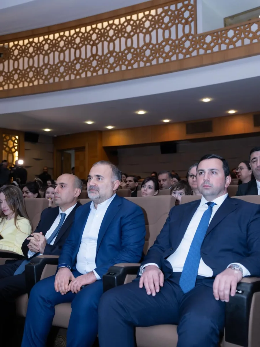 Prezidentin qızı və gəlininin film təqdimatından - Fotoları