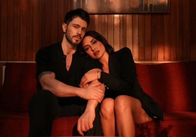 “Stressli bir həyat yaşayıram”