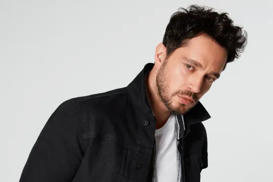 “Stressli bir həyat yaşayıram”