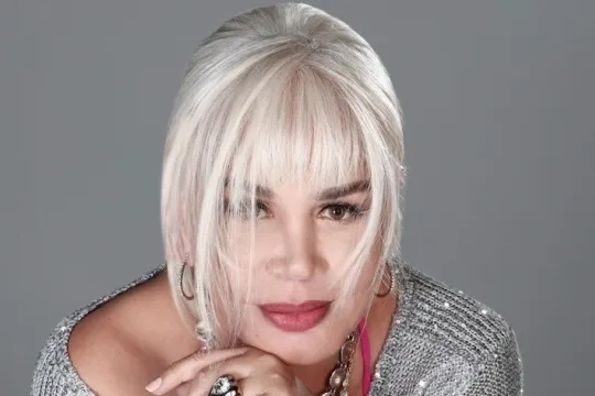 Sezen Aksu yeni albomunu təqdim etdi