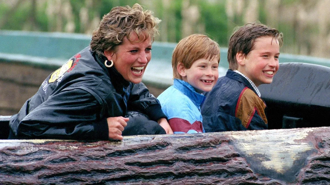 “Saray həyatı şahzadə Diananı “öldürdü!””