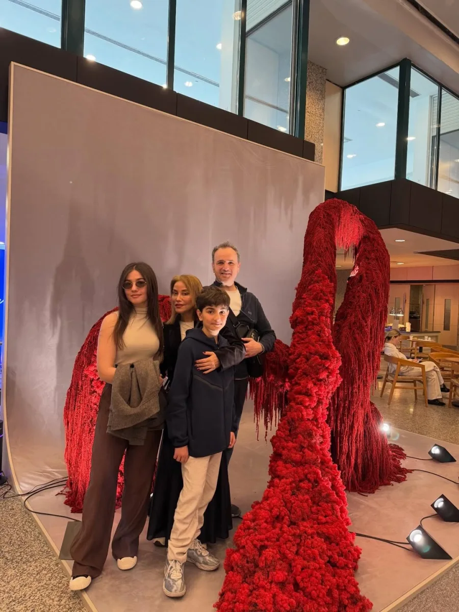 “Ən sevdiyim insan deyilsən…”