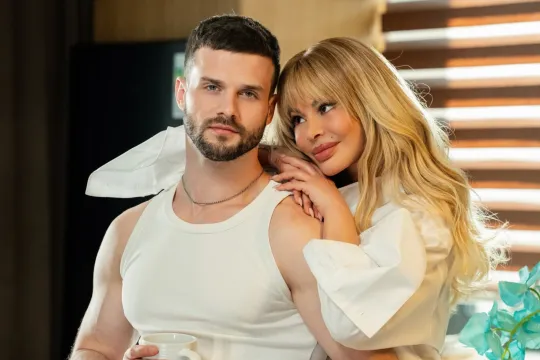 Məşhur model Aygün Kazımova üçün Bakıya gəldi