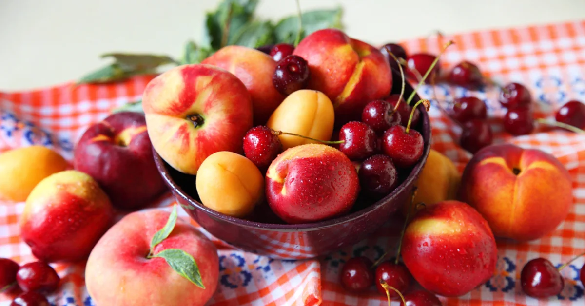 Yaz meyvələri hansı hallarda təhlükəlidir?