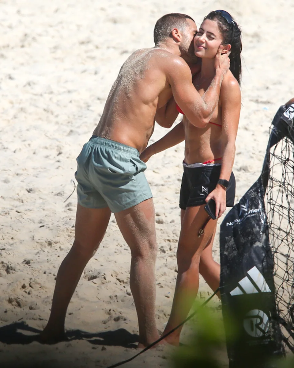 “Elite”in ulduzu sevgilisi ilə