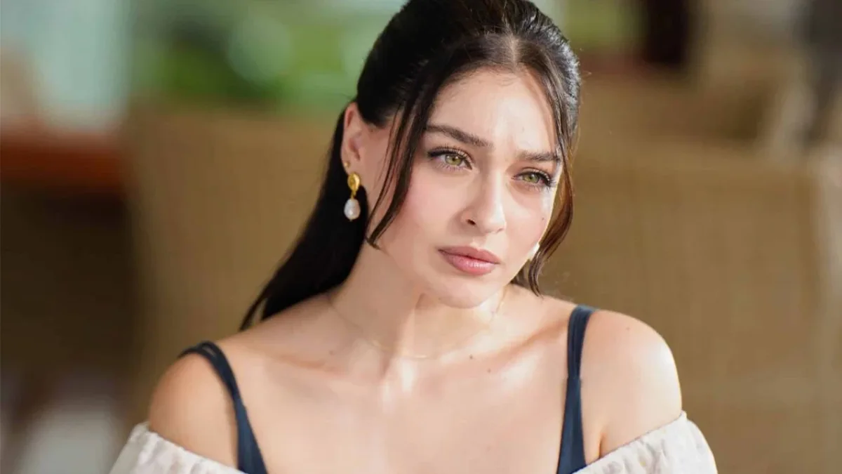 Cemre Bayseldən diqqət çəkən fotolar