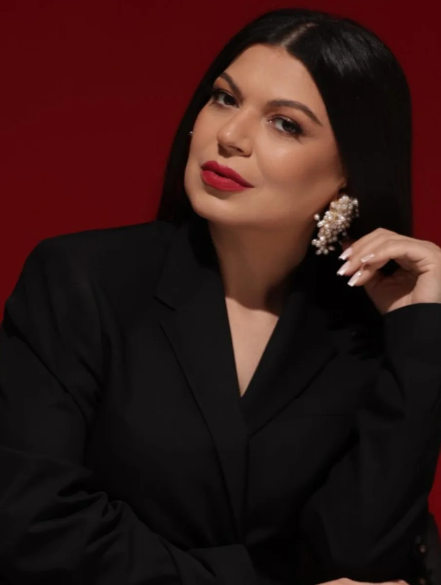 Zümrüdün  “Sonun başlanğıcı”  fotoları