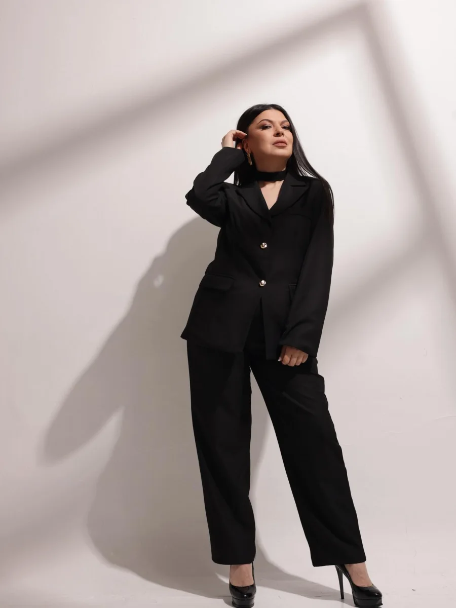 Zümrüdün  “Sonun başlanğıcı”  fotoları