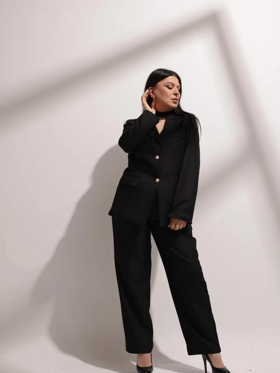 Zümrüdün  “Sonun başlanğıcı”  fotoları