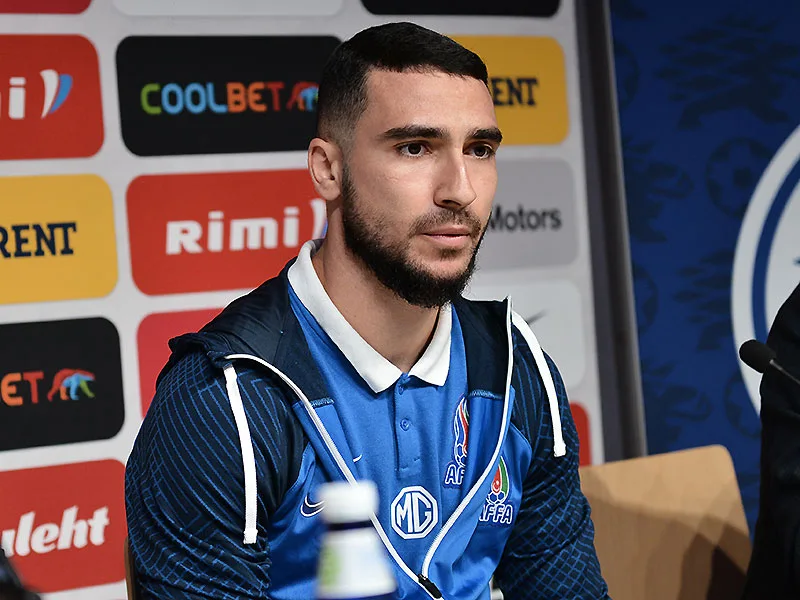 “4 xanımla restorana gediblər...” - Elvinin satışa çıxarılmasının səbəbi