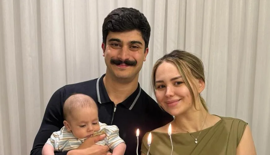 İlqar Mirzəyevin oğlu ailəsi ilə...