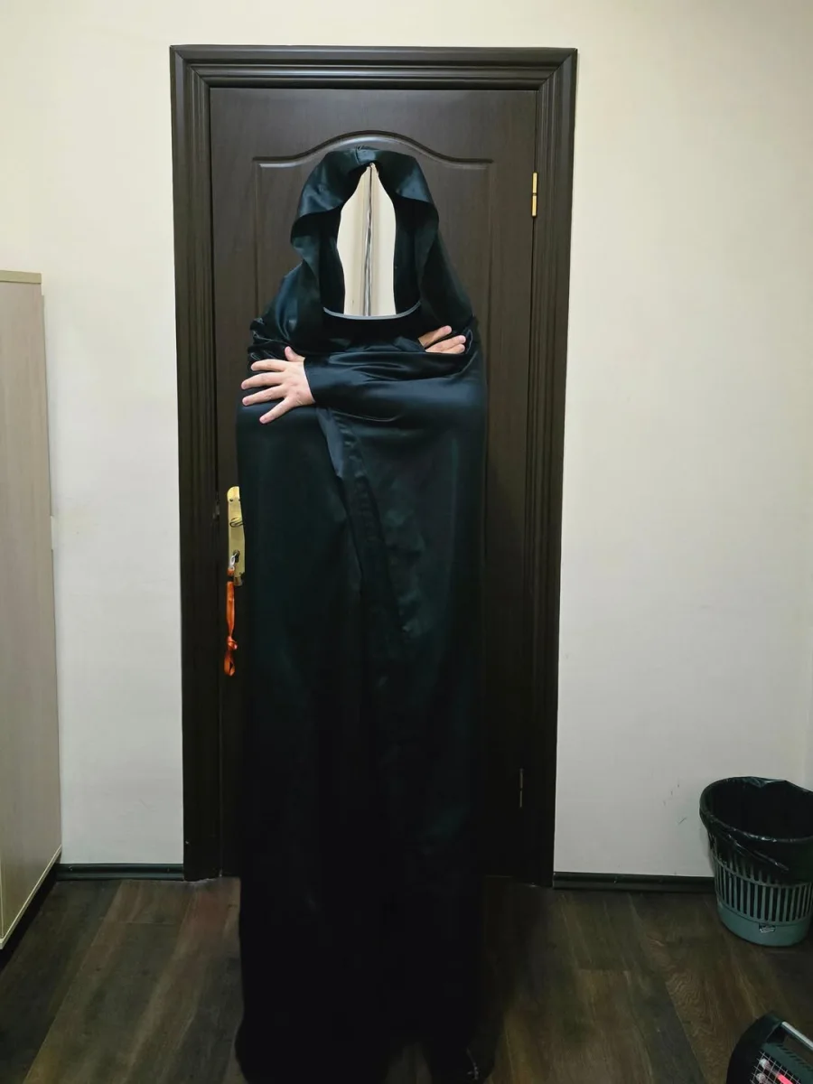 “Maskam ağır, havasız, imkanları məhdud idi...“