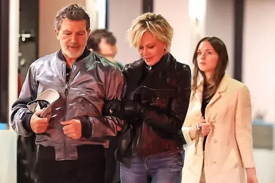 Boşanmadan 12 il sonra yenidən bir yerdə