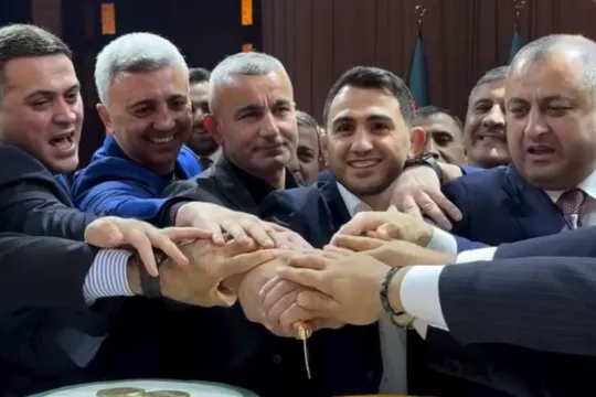 Hacı Əliyev özünə ad günü etdi