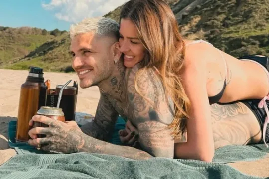 Mauro İkardi nişanlısı ilə tətildə