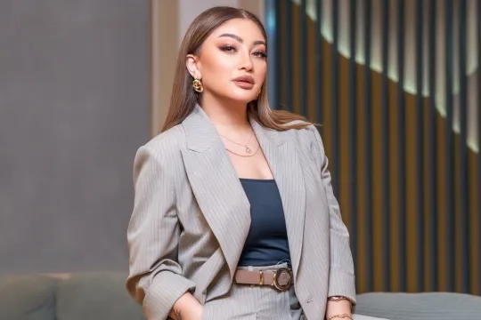 “Sevərək, xırda-xırda yığdığım evimdən çıxdım”