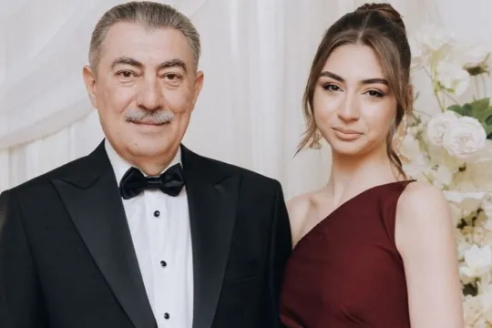 Vado Korovin qızı ilə...