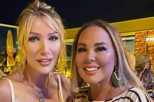 “Əgər bir şeyin yayılmasını istəyirəmsə, dərhal Safiyeyə deyirəm”