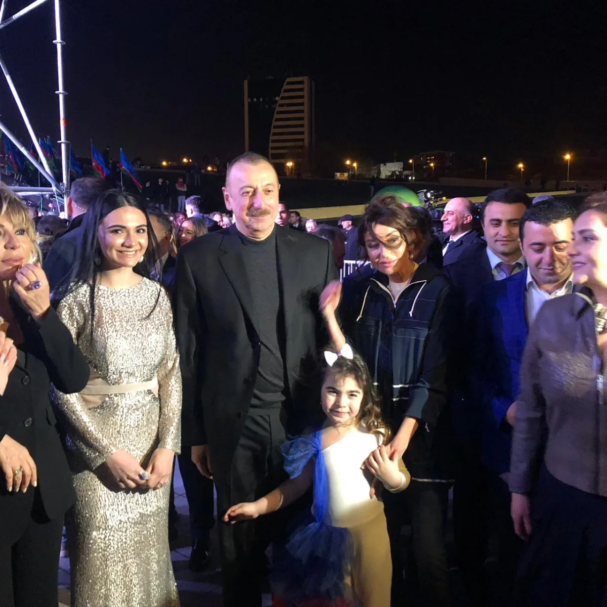 Əməkdar artist də mükafatlandırıldı