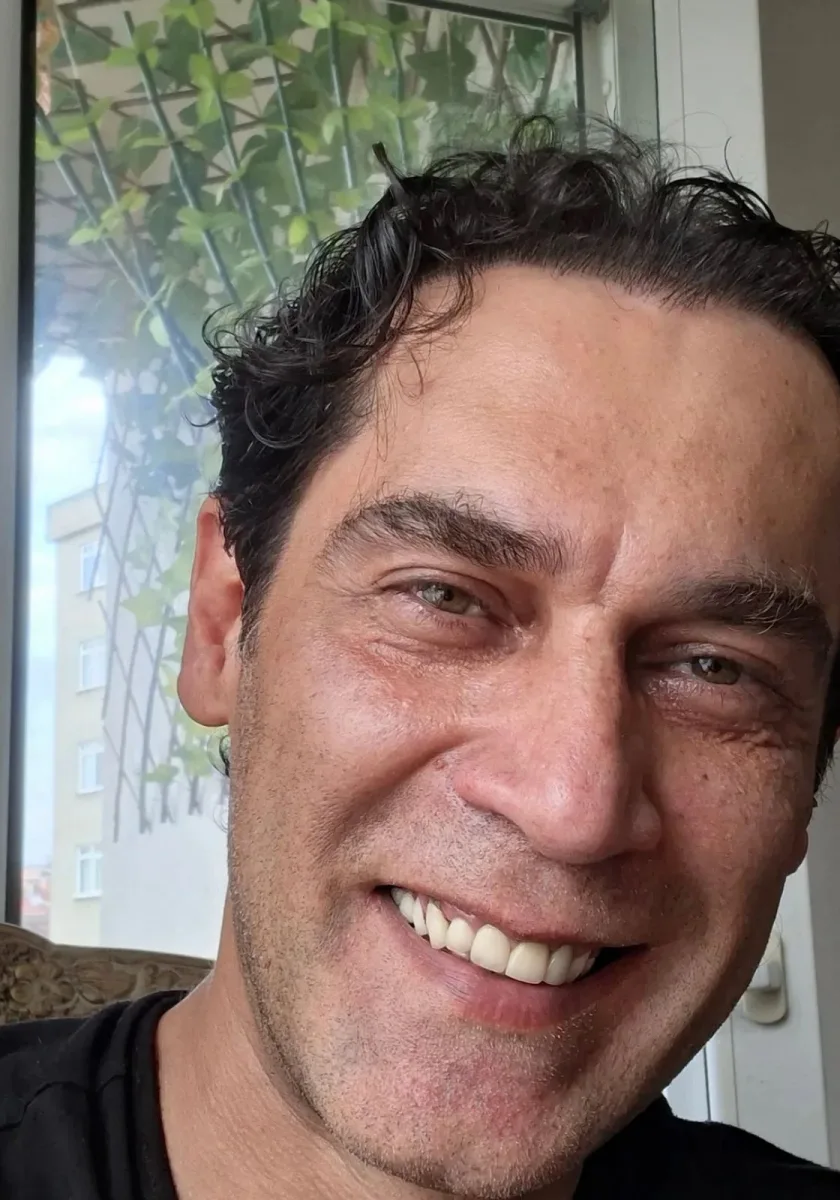 “Yaprak Dökümü”nün “Şevket”inin son halı – Foto