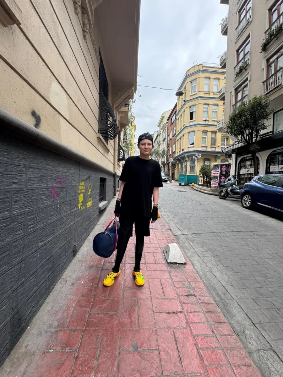 Günay oğlunun ad gününü qeyd etdi