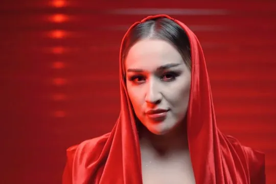 Röya Ayxanın mahnısını icazəsiz oxudular!
