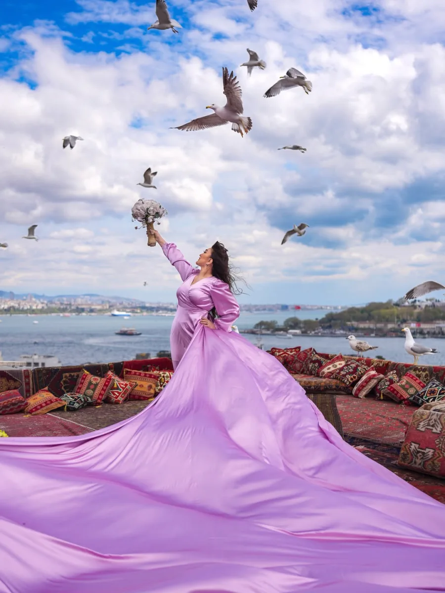Xalq artisti İstanbulda fotosessiya etdirdi