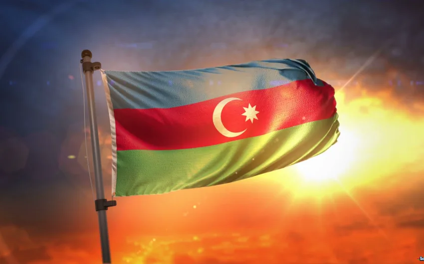 Azərbaycanda Müstəqillik Günüdür!