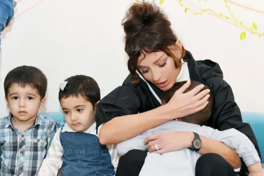 “Yer üzündəki hər bir uşağa qayğısız uşaqlıq və xoşbəxt həyat arzulayıram”