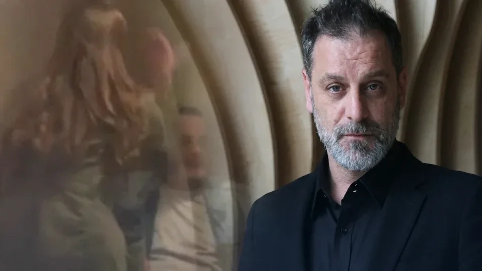 “Mən də bir insanam!” - Restorandan qovulmasından yazdı