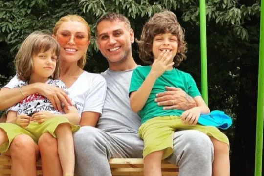 “Uğurlarınızla qürur duyuram”