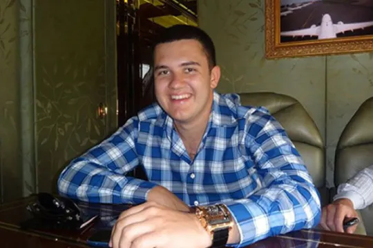 Vahid Ələkbərovun oğlu yenə siyahıda liderdir
