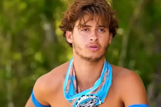 Ayağı amputasiya edilən “Survivor” iştirakçısının son halı - Foto