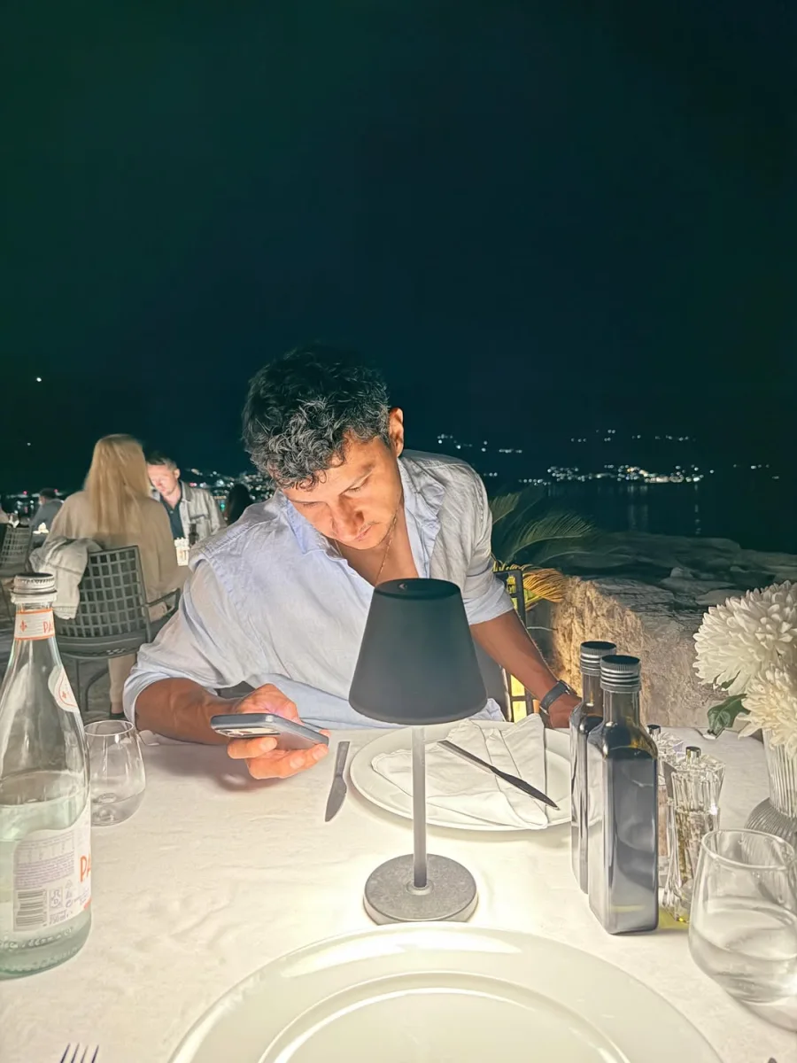 Serialdan ayrılan kimi  eşqlərini elan etdilər!