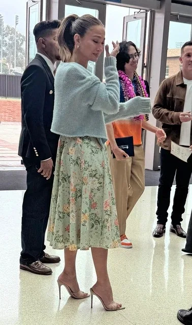 Cennifer Lopez ağladı!