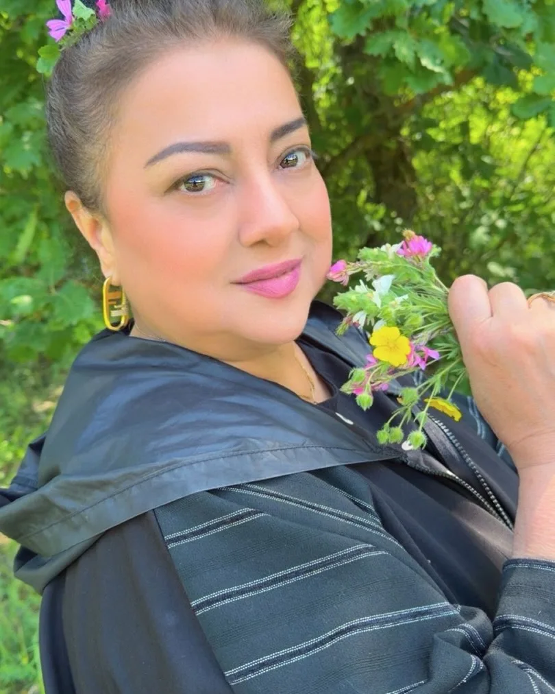Xalq artistinin bağ şəkilləri...