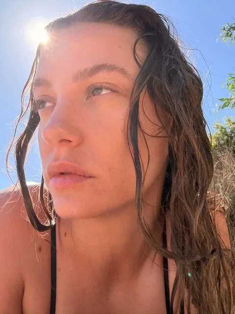 Serenay anası ilə tətildə