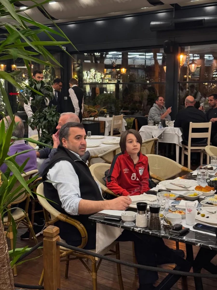 Safura həyat yoldaşını təbrik etdi