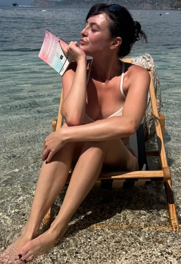 Melis Sezendən tətil fotoları