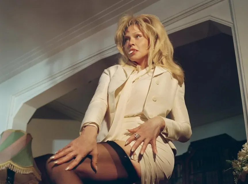 Madonna yoxsa Alla Puqaçova?