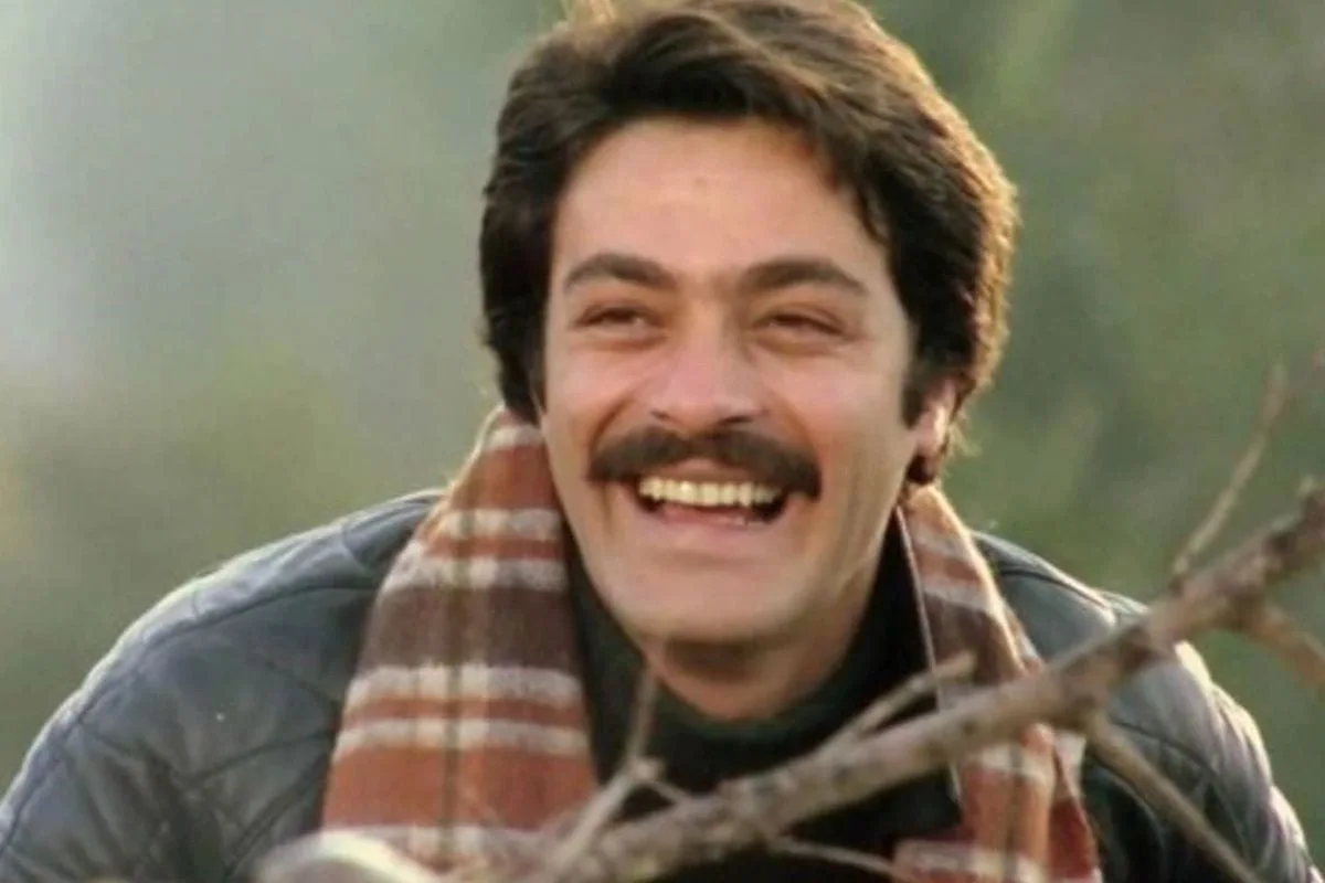 Kadir İnanır vəfat etdi